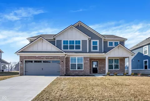 8748 Georgina St, Fortville, IN 46040