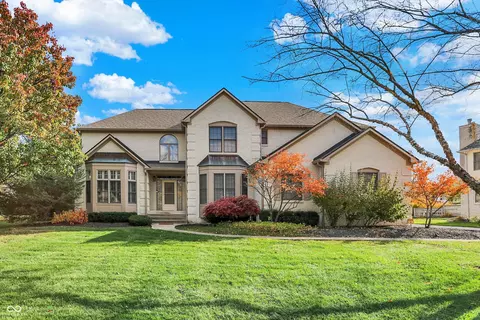 9325 Timberline Dr, Indianapolis, IN 46256
