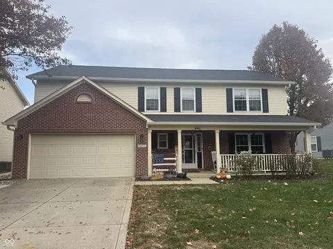 16711 Maraschino Dr, Noblesville, IN 46062
