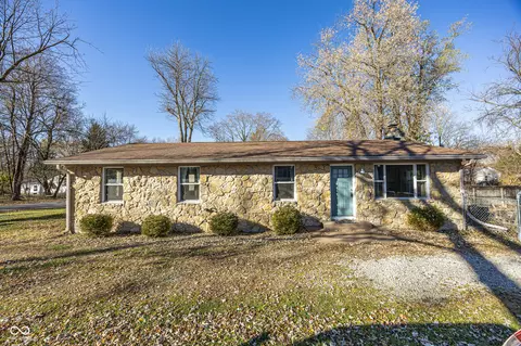 1722 E 72nd St, Indianapolis, IN 46240