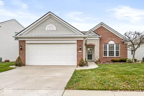15282 Trebbiano Dr, Fishers, IN 46037