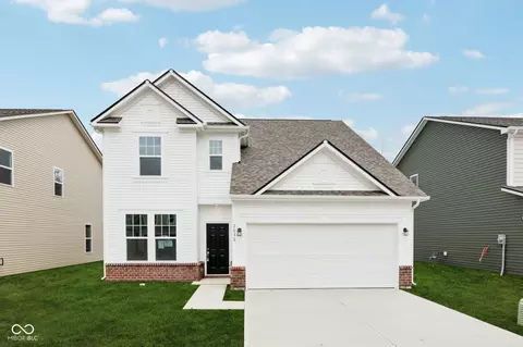 2036 Black Oak Dr, Shelbyville, IN 46176