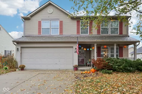 2411 Lakeshore Ct, Lebanon, IN 46052