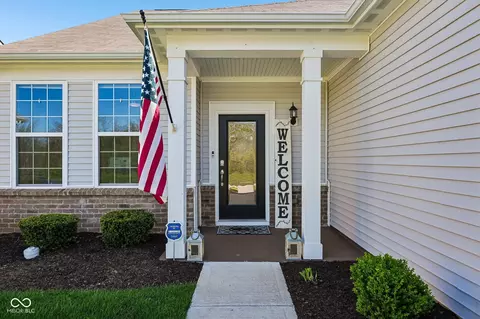 16159 Haywood St, Fishers, IN 46037