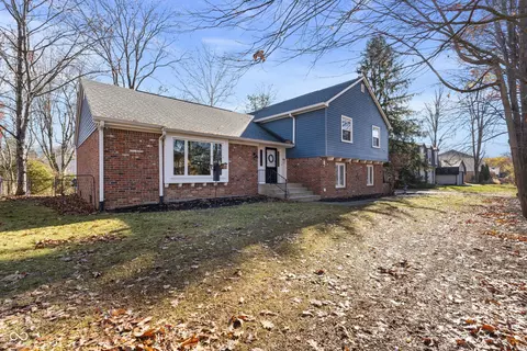 8849 Shagbark Rd, Indianapolis, IN 46260