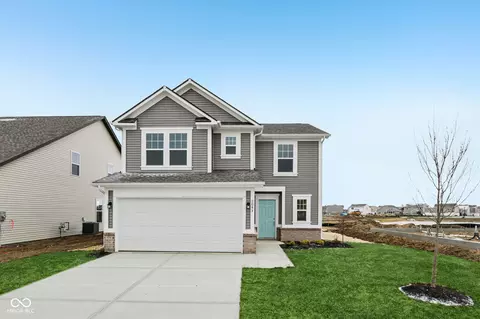 2043 White Oak Ln, Shelbyville, IN 46176