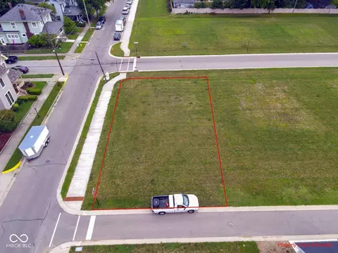 179 W Franklin St, Shelbyville, IN 46176