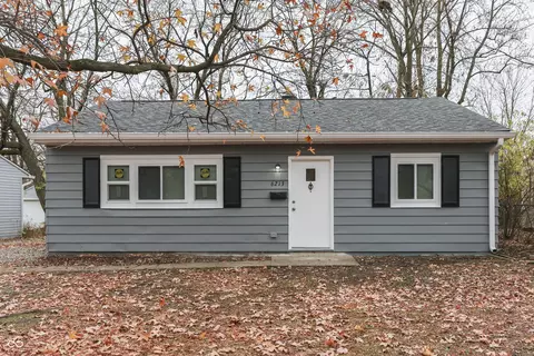 6213 Windsor Dr, Indianapolis, IN 46219