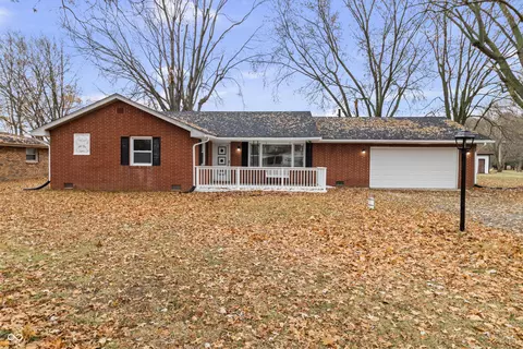 818 Earl Ave, Middletown, IN 47356