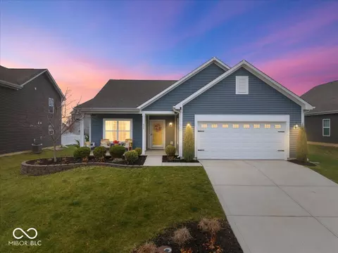 426 Mozart Dr, Greenfield, IN 46140