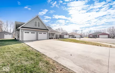 972 James Ave, Seymour, IN 47274