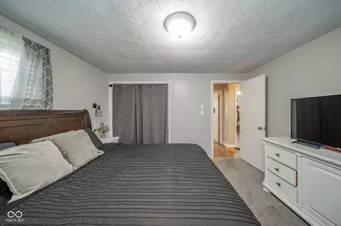 5567 S Cladwell Dr, Pendleton, IN 46064 photo 16