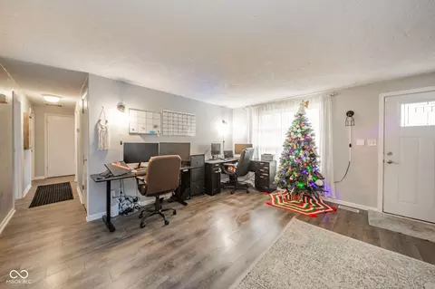 5567 S Cladwell Dr, Pendleton, IN 46064 photo 13