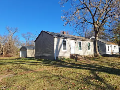 2232 W 58th St, Indianapolis, IN 46228