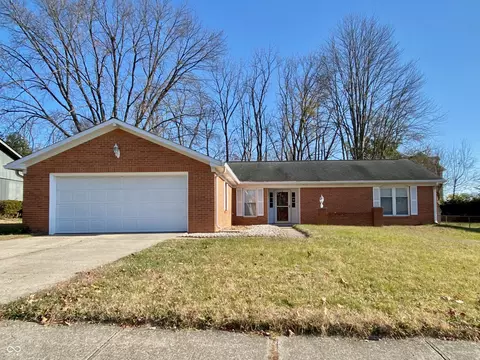 429 Thornberry Dr, Carmel, IN 46032