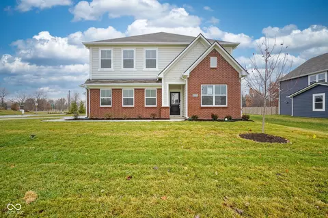 7454 Allesley Dr, Avon, IN 46123