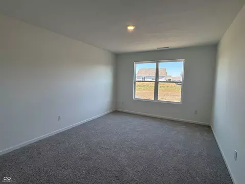 8096 Camellia Ln, Pendleton, IN 46064 photo 5