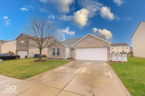 6247 Teacup Dr, Indianapolis, IN 46235