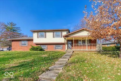 1618 Yazoo Dr, Beech Grove, IN 46107