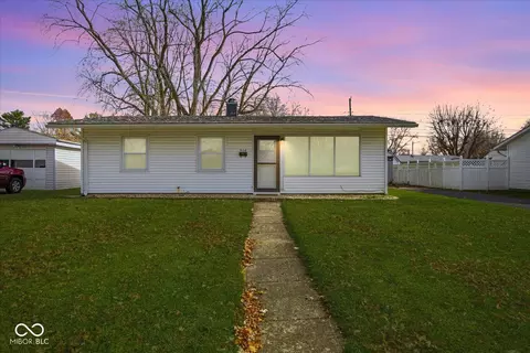 516 Roosevelt Dr, Shelbyville, IN 46176