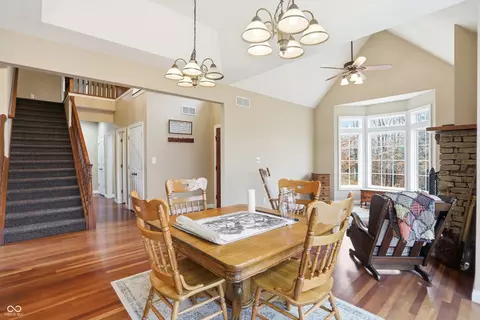 5105 Earl Young Rd, Bloomington, IN 47408 photo 8