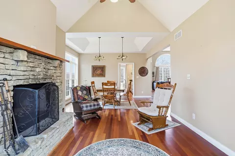 5105 Earl Young Rd, Bloomington, IN 47408 photo 10