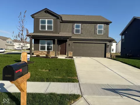 11327 N Greenthread Dr, Monrovia, IN 46157