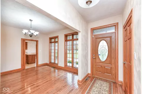Entry Way - 6504 W Sr 132, Pendleton, IN 46064 photo 1 of 1