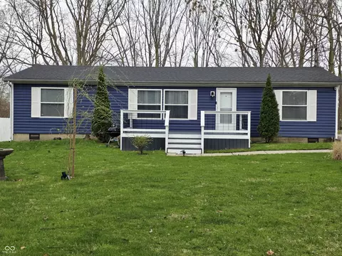 328 N Front St, Thorntown, IN 46071