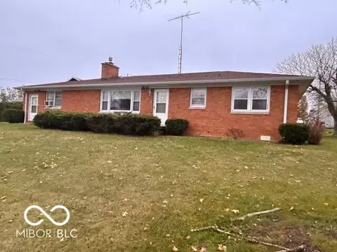 809 Crescent Dr, New Castle, IN 47362
