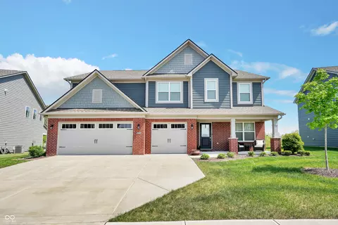 4137 Grange Dr, Bargersville, IN 46106