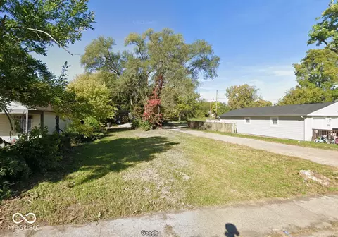 576 Lynn St, Indianapolis, IN 46222