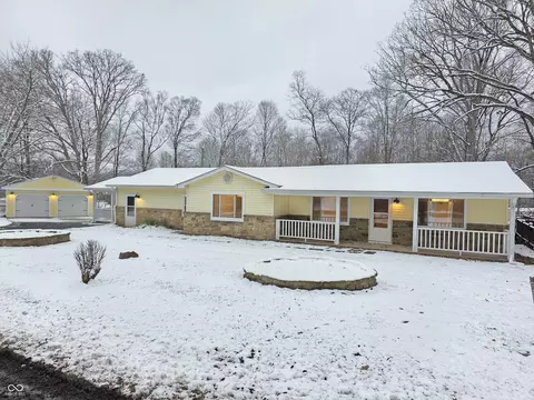 9378 Green Rd, Trafalgar, IN 46181