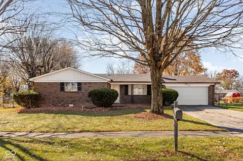4838 Guthrie Dr, Indianapolis, IN 46221
