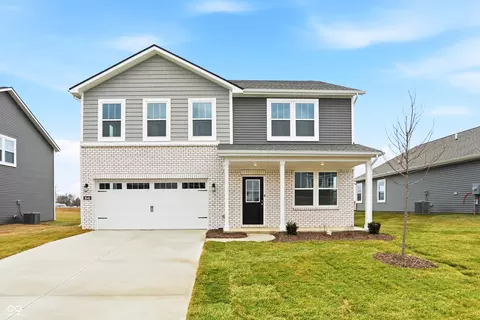 1640 Colorado Spruce Way, Greenfield, IN 46140