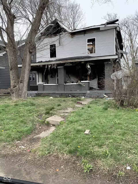 4122 E Washington St, Indianapolis, IN 46201