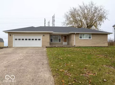 2706 Maple Dr, New Castle, IN 47362