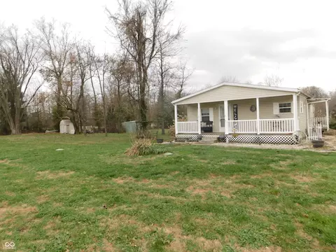 5796 S 200 W, Vallonia, IN 47281