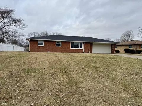 824 Imy Ln, Anderson, IN 46013