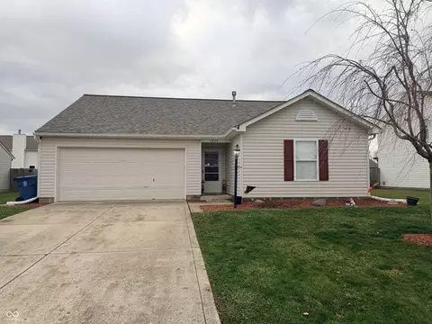 1625 Willowview Ln, Greenfield, IN 46140