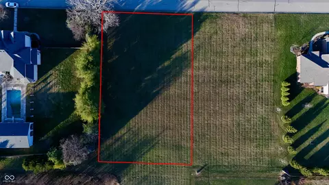 10635 Eagle Dr, Indianapolis, IN 46234
