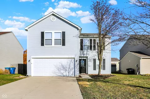6844 W Philadelphia Dr, Mccordsville, IN 46055