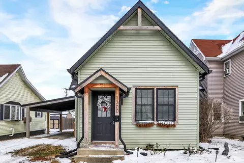 1300 S B St, Elwood, IN 46036