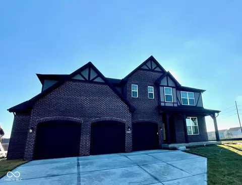 10405 Sand Mill Ln, Indianapolis, IN 46239