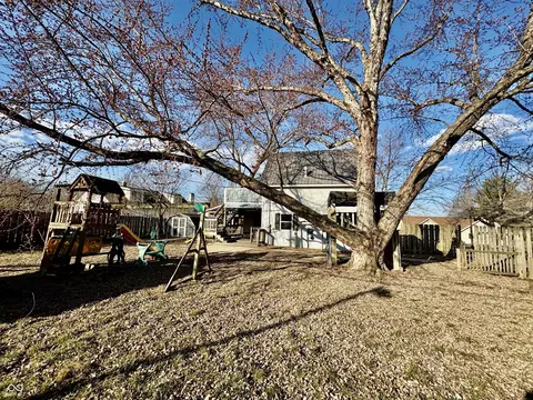 918 2nd St, Covington, IN 47932 photo 5