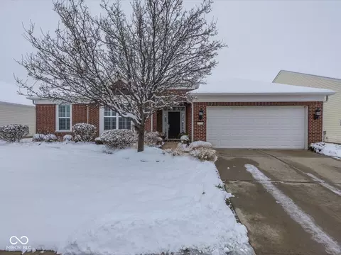 16160 Brookmere Ave, Fishers, IN 46037