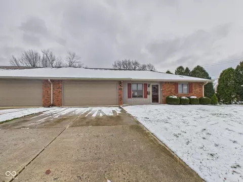4730 Kenwood Dr, Anderson, IN 46013