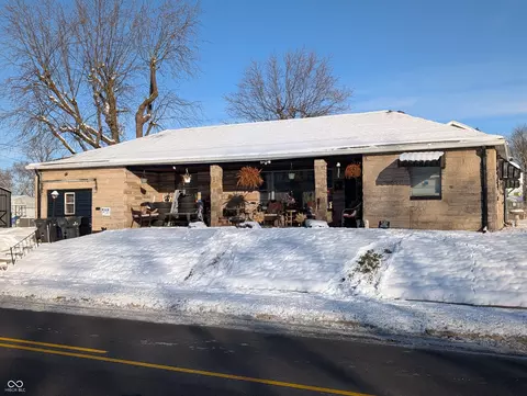 802 W 22nd St, Anderson, IN 46016