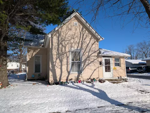 424 W 3rd St, Anderson, IN 46016