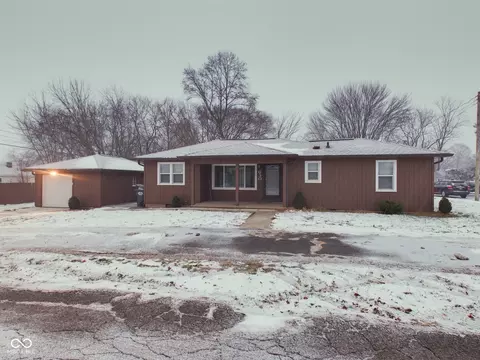 630 Chester St, Anderson, IN 46012
